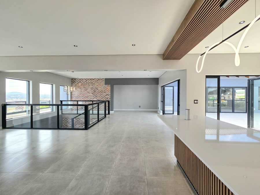 4 Bedroom Property for Sale in Haasendal Western Cape